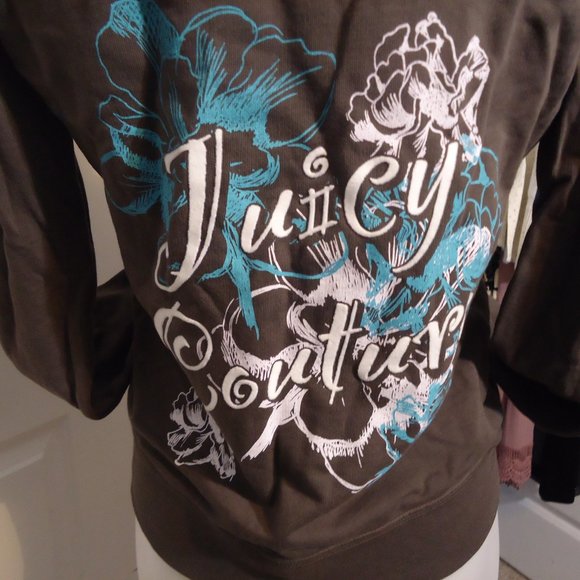 Juicy Couture Tops - NWT JUICY HOODIE